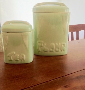 These were rejected by the Powerhouse Museum due to cracks. 